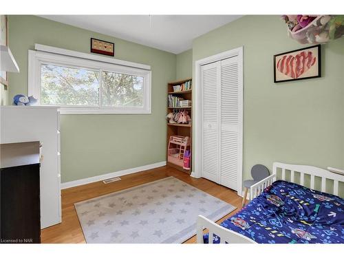 31978 Church Street, Wainfleet, ON - Indoor Photo Showing Bedroom