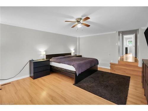 31978 Church Street, Wainfleet, ON - Indoor Photo Showing Bedroom