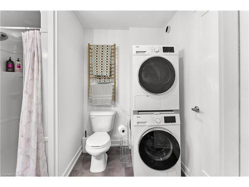 114-781 Clare Avenue, Welland, ON - Indoor Photo Showing Laundry Room