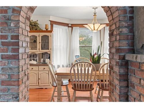 1 Welland Street N, Thorold, ON - Indoor Photo Showing Dining Room