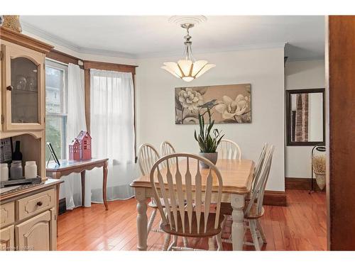 1 Welland Street N, Thorold, ON - Indoor Photo Showing Dining Room