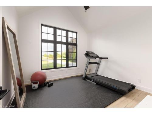 1600 Concession Rd 6, Niagara-On-The-Lake, ON - Indoor Photo Showing Gym Room