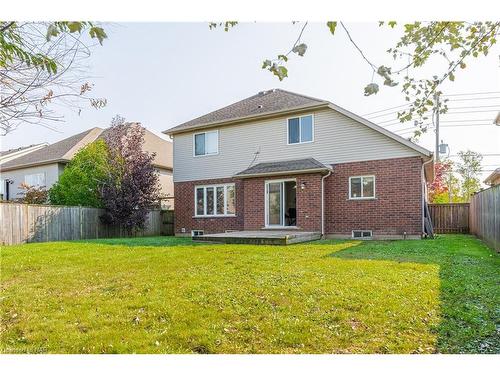 7045 Kalar Road, Niagara Falls, ON - Outdoor With Exterior