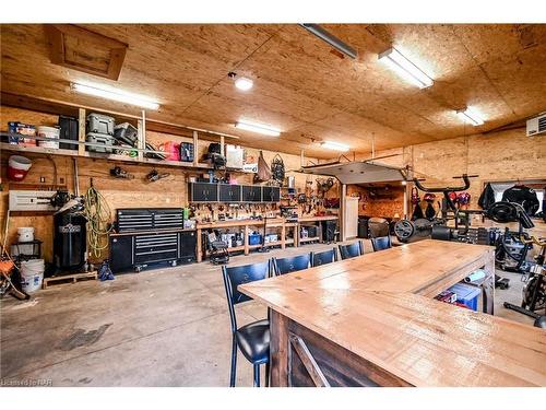 172 Barrick Road, Port Colborne, ON - Indoor Photo Showing Garage