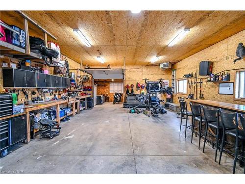 172 Barrick Road, Port Colborne, ON - Indoor Photo Showing Garage