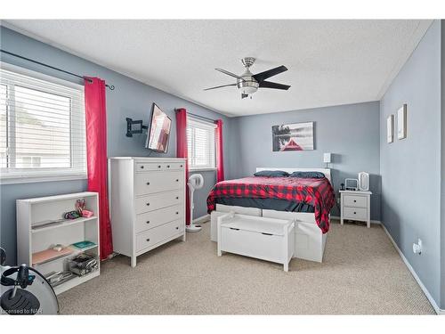 5 Fonthill Court, St. Catharines, ON - Indoor Photo Showing Bedroom