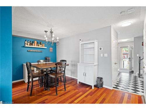 5 Fonthill Court, St. Catharines, ON - Indoor Photo Showing Dining Room