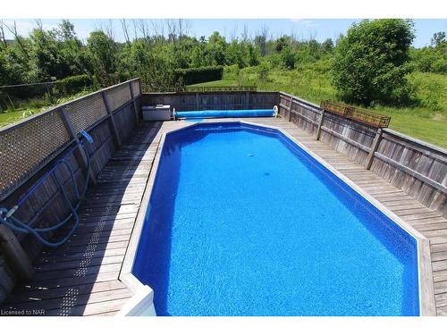 3934 Christina Court, Ridgeway, ON - Outdoor With In Ground Pool With Backyard