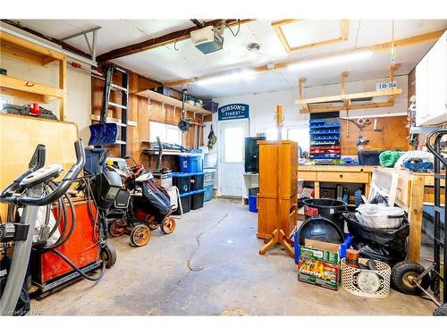 81 Coronation Street, Port Colborne, ON - Indoor Photo Showing Garage