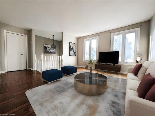 164 Windsor Street, Welland, ON - Indoor Photo Showing Living Room