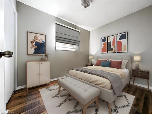 164 Windsor Street, Welland, ON - Indoor Photo Showing Bedroom