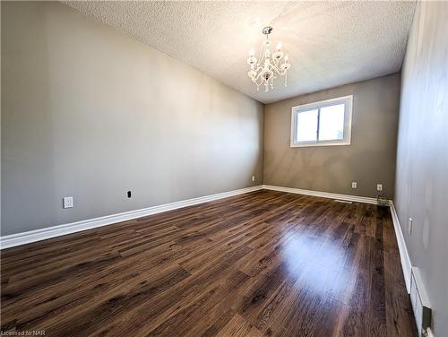 164 Windsor Street, Welland, ON - Indoor Photo Showing Other Room