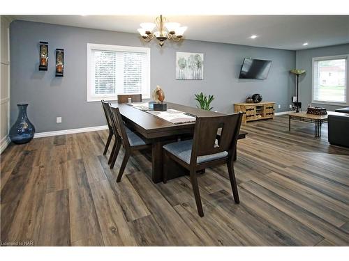 63 Catherine Street, Fort Erie, ON - Indoor Photo Showing Dining Room