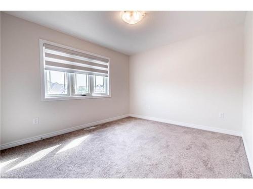 28-45 Dorchester Boulevard, St. Catharines, ON - Indoor Photo Showing Other Room