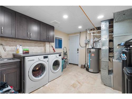 161 Ridge Road S, Crystal Beach, ON - Indoor Photo Showing Laundry Room