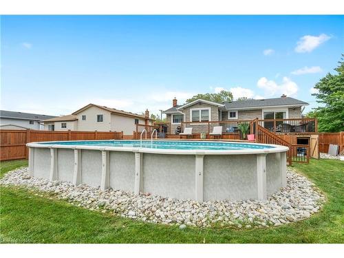 161 Ridge Road S, Crystal Beach, ON - Outdoor With Above Ground Pool With Backyard With Exterior