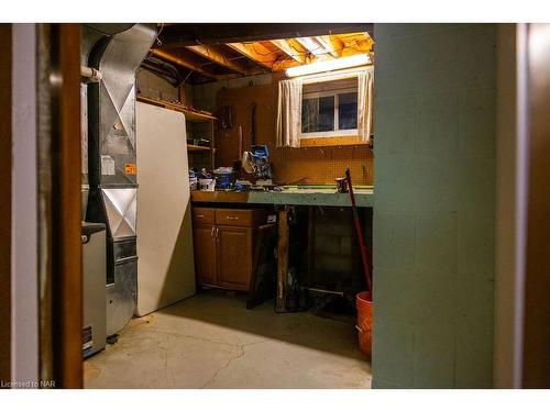 11 Malkin Avenue, Fort Erie, ON - Indoor Photo Showing Basement