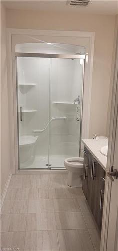 59 Willson Drive, Thorold, ON - Indoor Photo Showing Bathroom