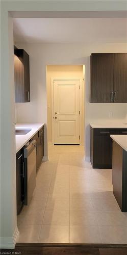 59 Willson Drive, Thorold, ON - Indoor Photo Showing Kitchen