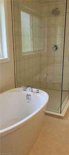 59 Willson Drive, Thorold, ON - Indoor Photo Showing Bathroom