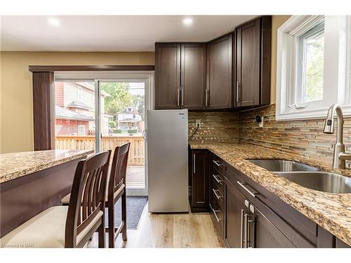 5197 Second Avenue, Niagara Falls, ON - Indoor Photo Showing Kitchen With Double Sink