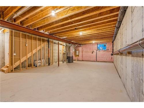 35 Wellspring Way, Pelham, ON - Indoor Photo Showing Basement