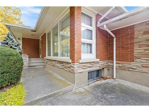 23 Overholt Street, St. Catharines, ON - Outdoor