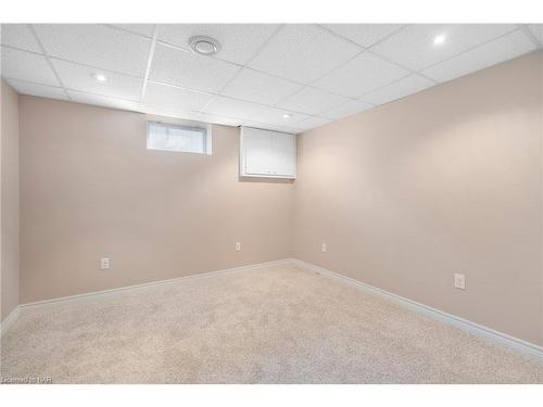 66 Whyte Avenue N, Thorold, ON - Indoor Photo Showing Basement