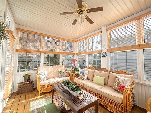 4 Mariner'S Lane, Crystal Beach, ON -  With Deck Patio Veranda With Exterior