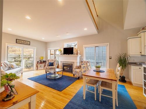 4 Mariner'S Lane, Crystal Beach, ON - Indoor Photo Showing Living Room With Fireplace