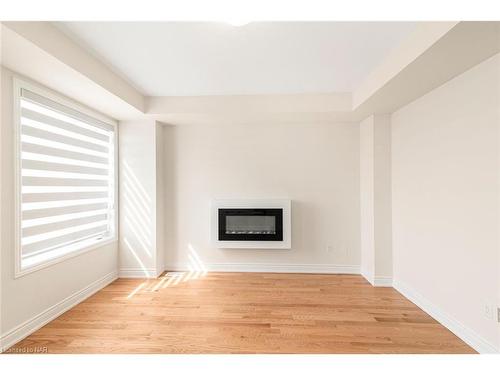 3407 Sixth Line Line, Oakville, ON - Indoor Photo Showing Other Room With Fireplace