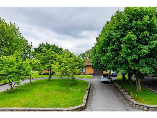 6378 Mountain Road, Niagara Falls, ON - Outdoor