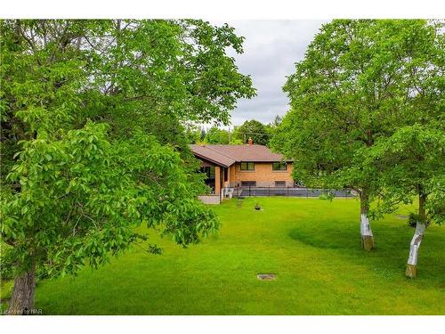 6378 Mountain Road, Niagara Falls, ON - Outdoor