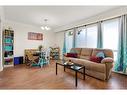 195 Central Avenue, Fort Erie, ON  - Indoor Photo Showing Living Room 