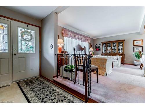 48 Prince Charles Drive, St. Catharines, ON - Indoor Photo Showing Other Room