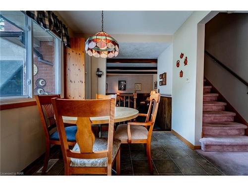 48 Prince Charles Drive, St. Catharines, ON - Indoor Photo Showing Dining Room