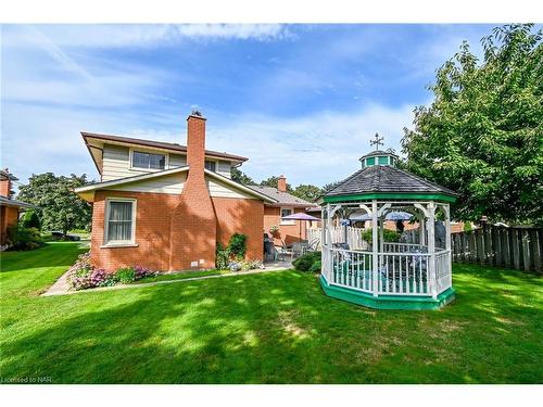 48 Prince Charles Drive, St. Catharines, ON - Outdoor With Backyard