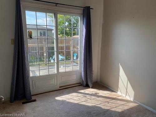 27 Argyle Court, Welland, ON - Indoor Photo Showing Other Room