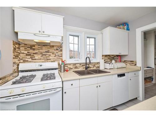 171 Geneva Street, St. Catharines, ON - Indoor Photo Showing Kitchen With Double Sink