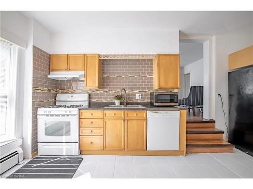 16 Dexter Street, St. Catharines, ON - Indoor Photo Showing Kitchen With Double Sink