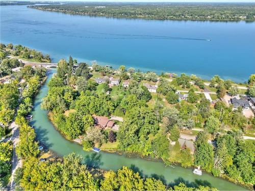 3595 Switch Road, Stevensville, ON - Outdoor With Body Of Water With View