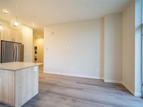 101-118 West Street, Port Colborne, ON - Indoor Photo Showing Kitchen