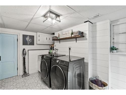 10562 Lakeshore Road W, Port Colborne, ON - Indoor Photo Showing Laundry Room