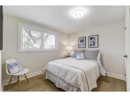 262 Riverview Boulevard, St. Catharines, ON - Indoor Photo Showing Bedroom