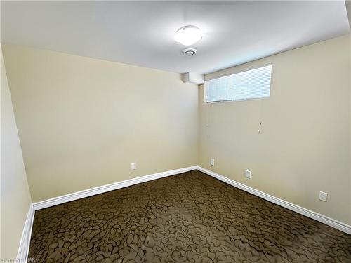 318 First Avenue Avenue, Welland, ON - Indoor Photo Showing Other Room