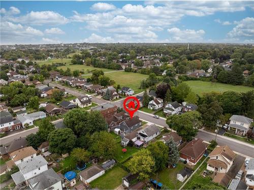 4584 Sixth Avenue, Niagara Falls, ON - Outdoor With View