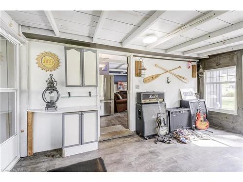 3572 Firelane 7, Port Colborne, ON - Indoor Photo Showing Laundry Room