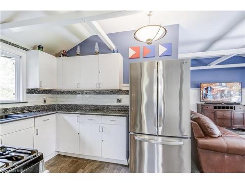 3572 Firelane 7, Port Colborne, ON - Indoor Photo Showing Kitchen