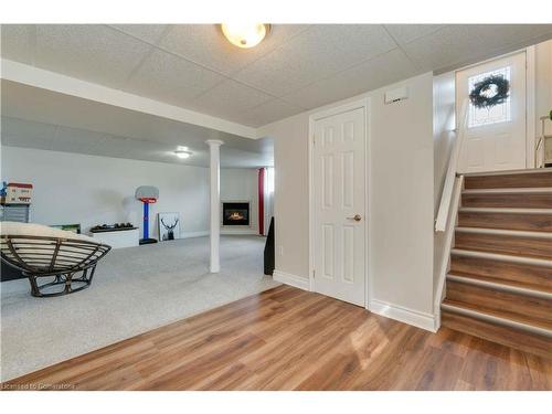 99 Bartlett Street, Thorold, ON - Indoor Photo Showing Other Room