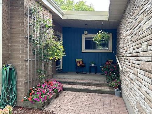 3640 Windermere Road, Niagara Falls, ON - Outdoor With Exterior